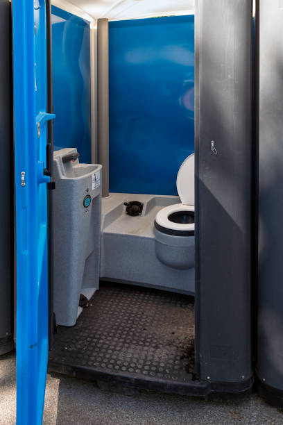 Best Luxury portable toilet rental  in Boswell, PA