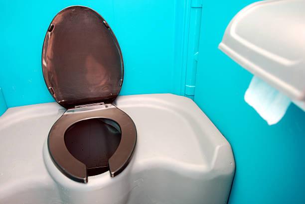 Porta potty delivery and setup in Boswell, PA